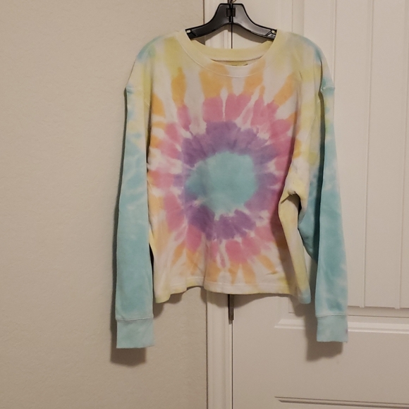 🔥HOST PICK- Vintage Havana tie dye sweatshirt - Picture 2 of 5